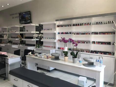 best nail salons near me.